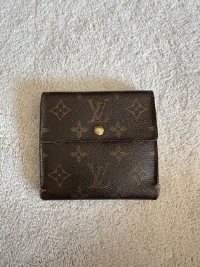 LV Vintage Wallet